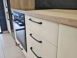 Modern примерна конфиг. (мостра)